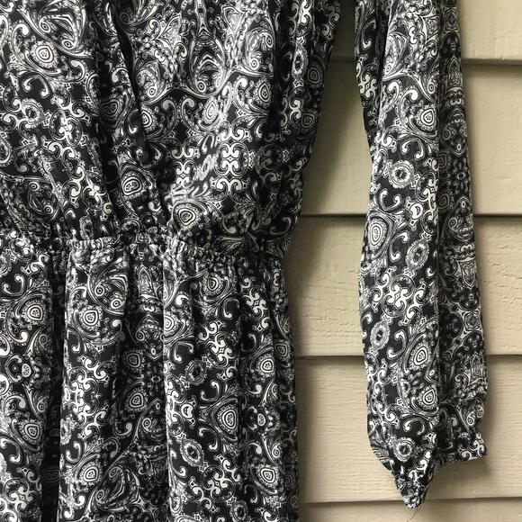 Express patterned dress - Picture 2 of 2